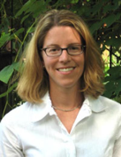 Dr. Valerie Kuhlmeier
